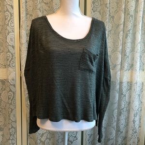 Me to We flowy forest green shirt